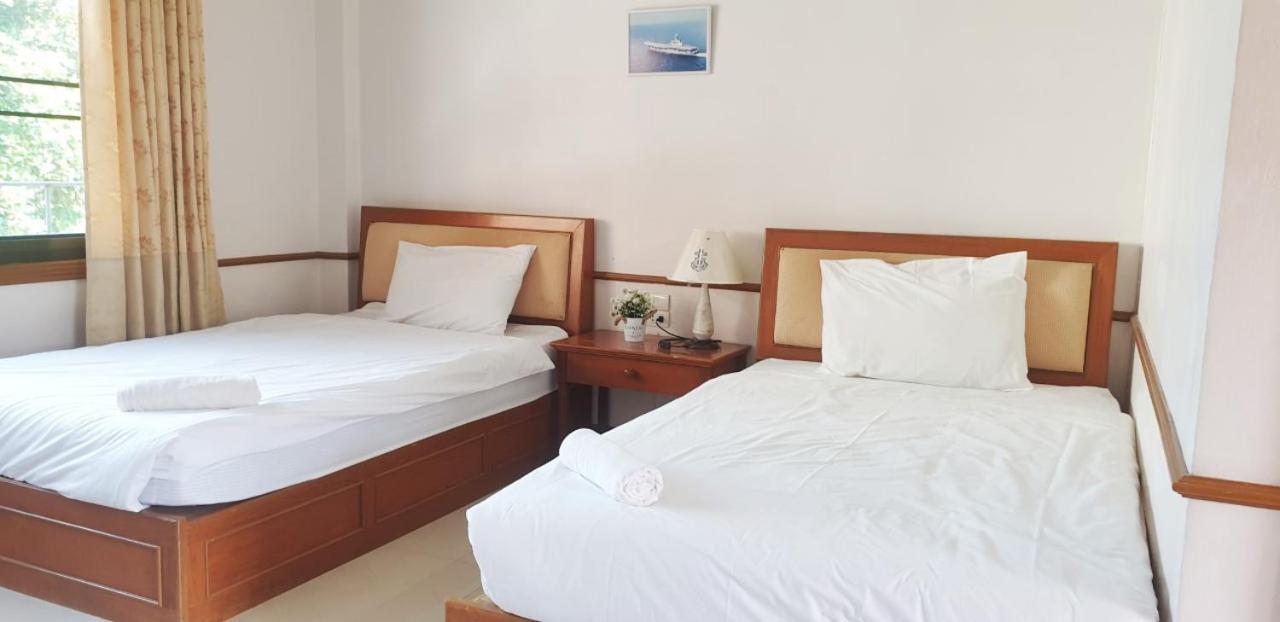 Navy Home Hotel โรงแรมเนวี่โฮม Мае Сай Екстериор снимка